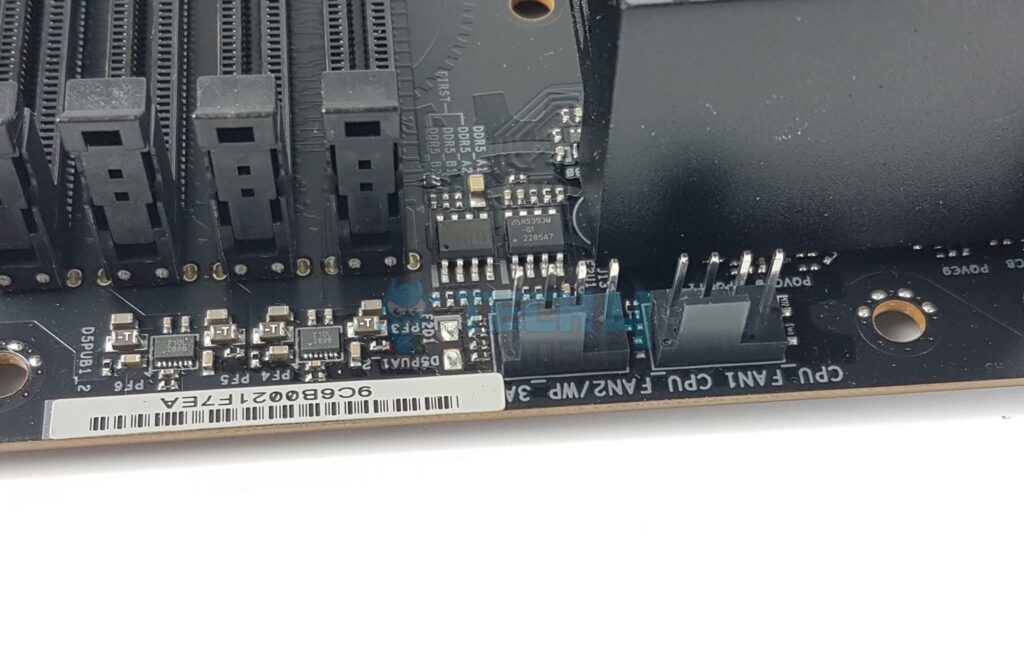 ASRock Z790 Taichi Lite - Top Connectors