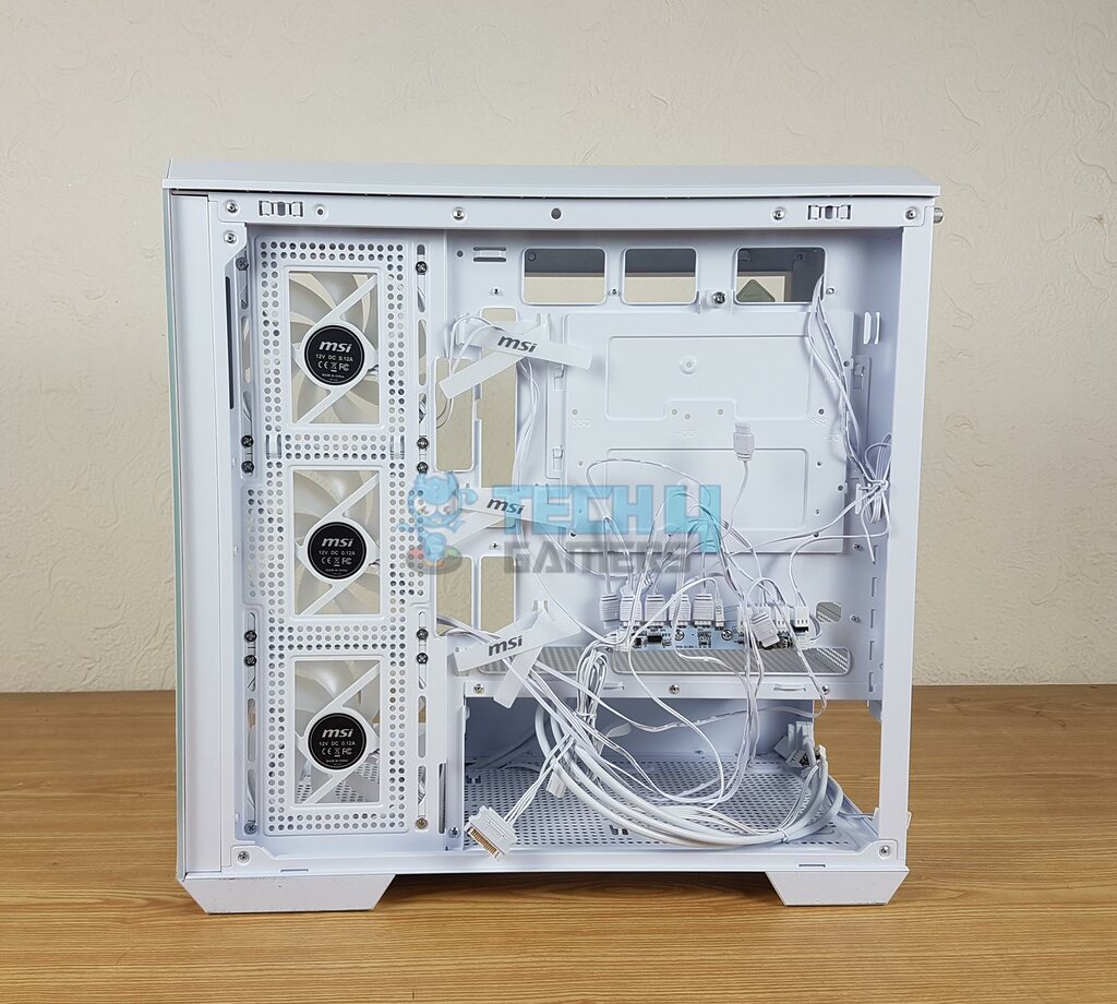 MSI MAG PANO M100R PZ White - Back View - Main