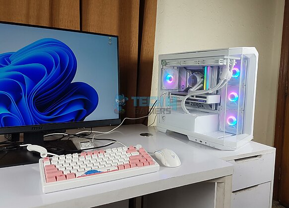 MSI MAG PANO M100R PZ White - RGB 3