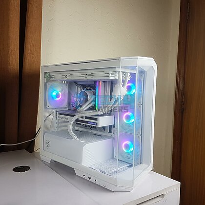 MSI MAG PANO M100R PZ White - RGB 4