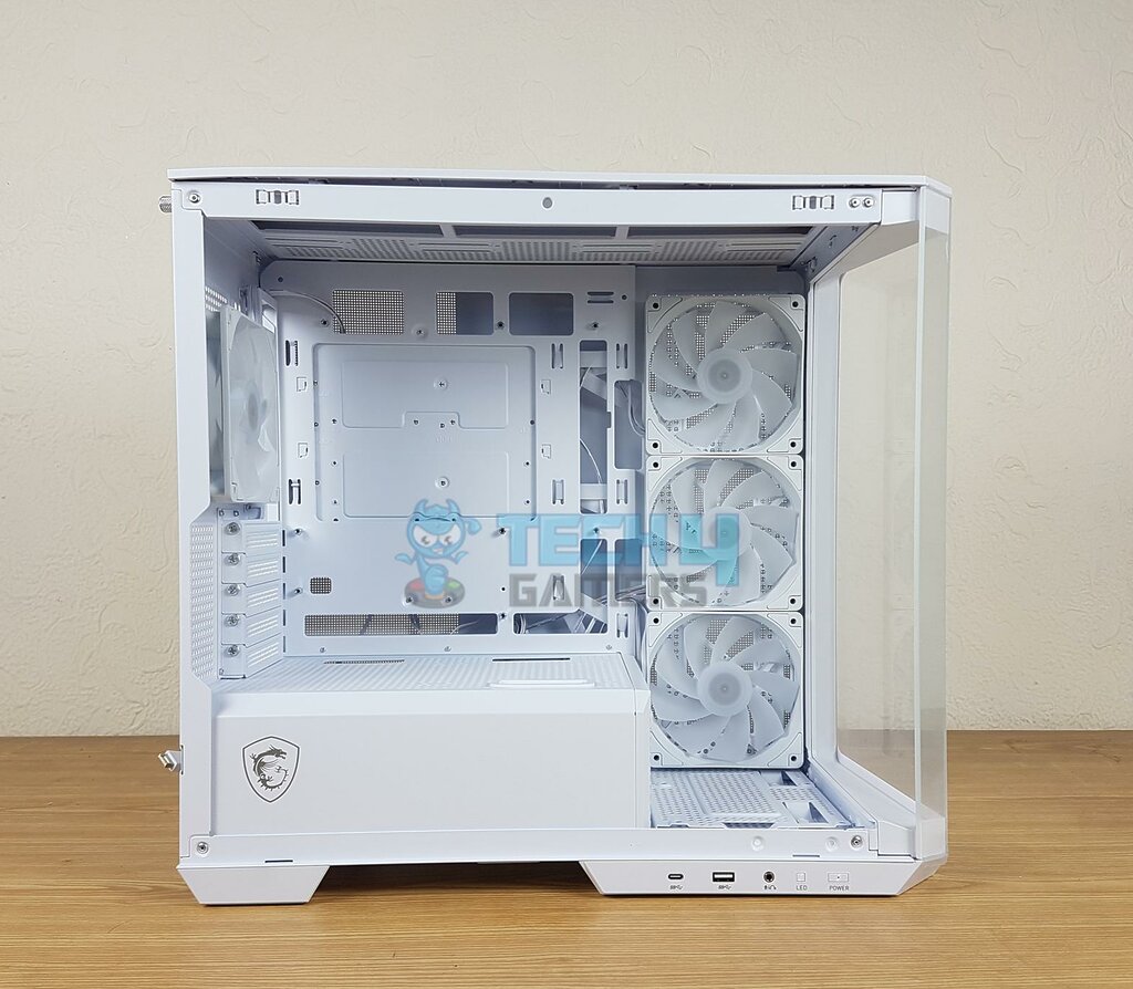 MSI MAG PANO M100R PZ White - Side View - Main