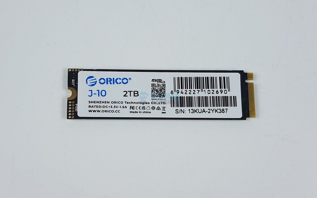 ORICO J-10 2TB NVMe SSD - Back View