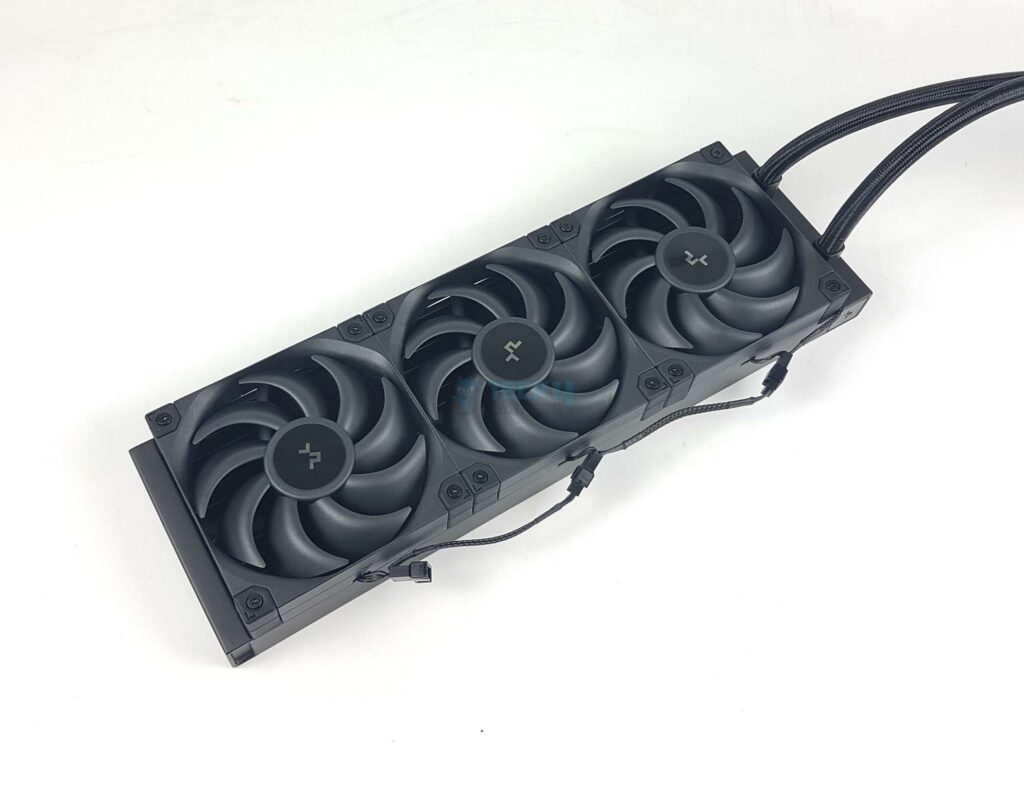 DeepCool Mystique 360 - Radiator 1