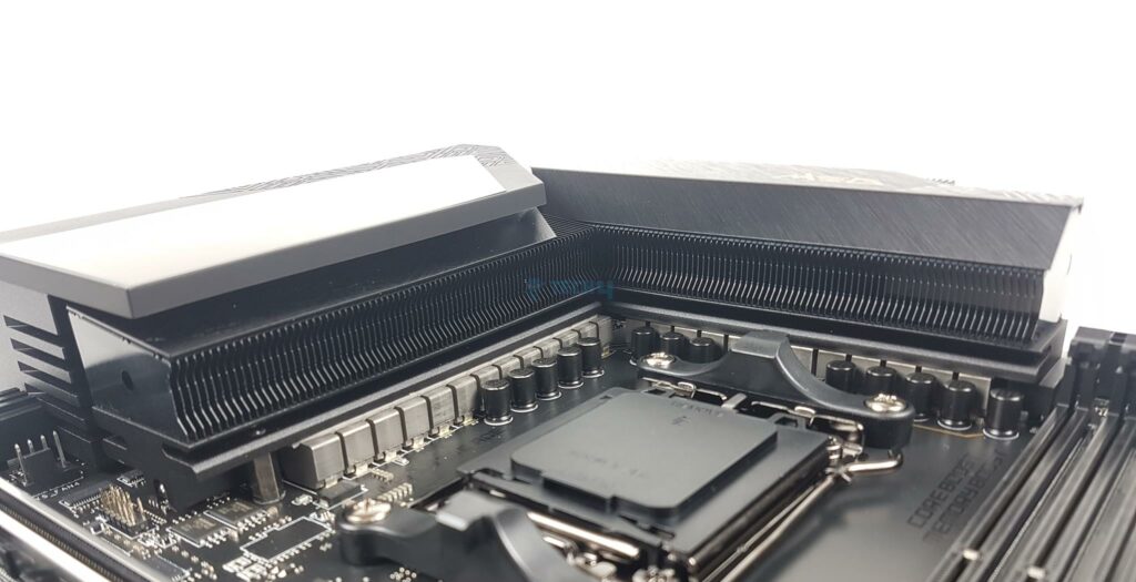 MSI MEG X670E ACE - Motherboard - VRM Heatsink