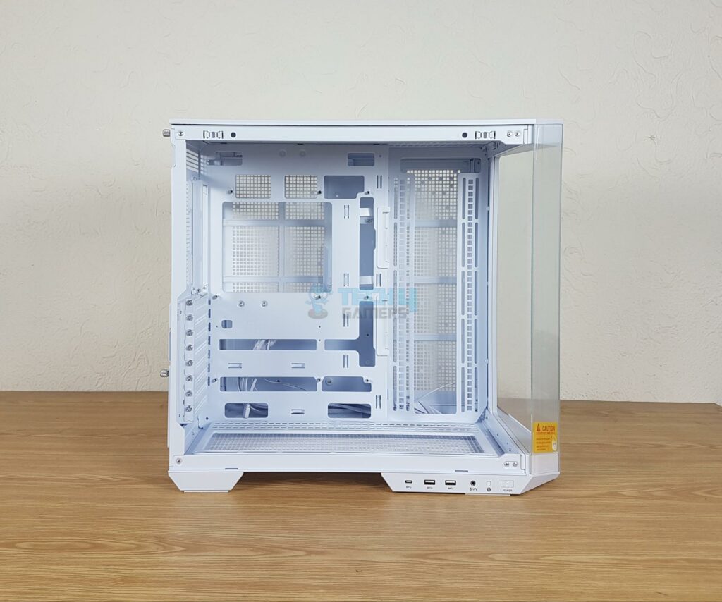 MSI PANO 100L PZ - Side View 1