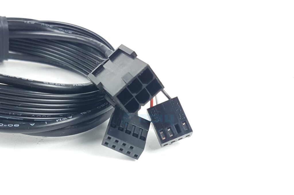 HYTE THICC Q60 — Cable Connectors e1722778631400 1024x67