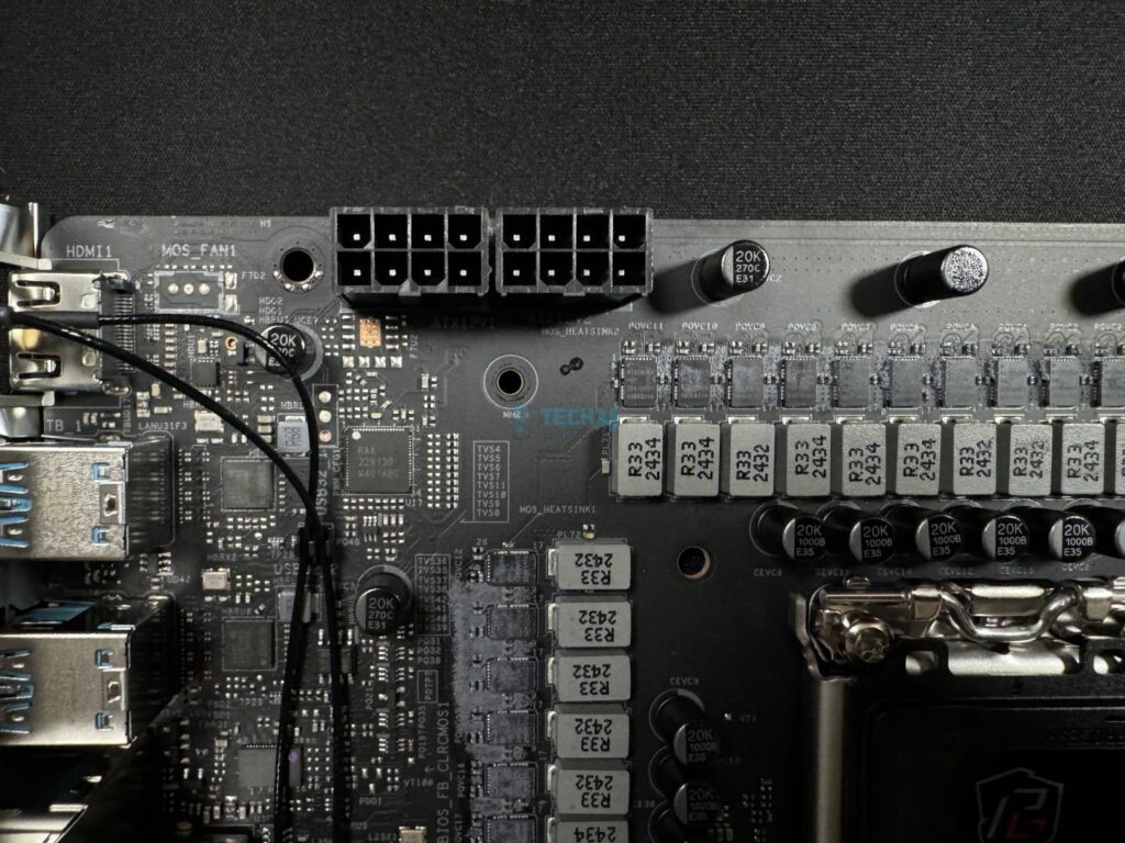 ASRock Z890 Nova WiFi EPS connectors