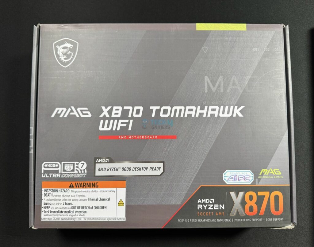 MSI MAG X870 Tomahawk WiFi box front